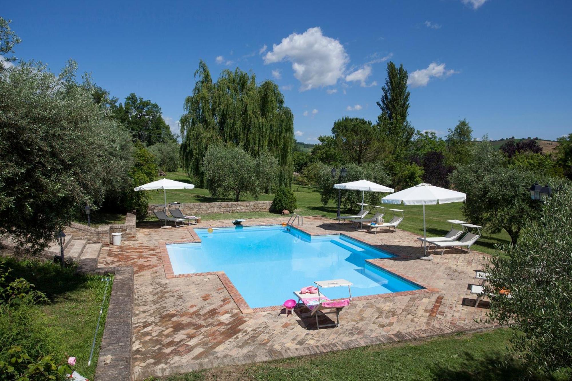 Agriturismo Tre Querce Penna San Giovanni Εξωτερικό φωτογραφία