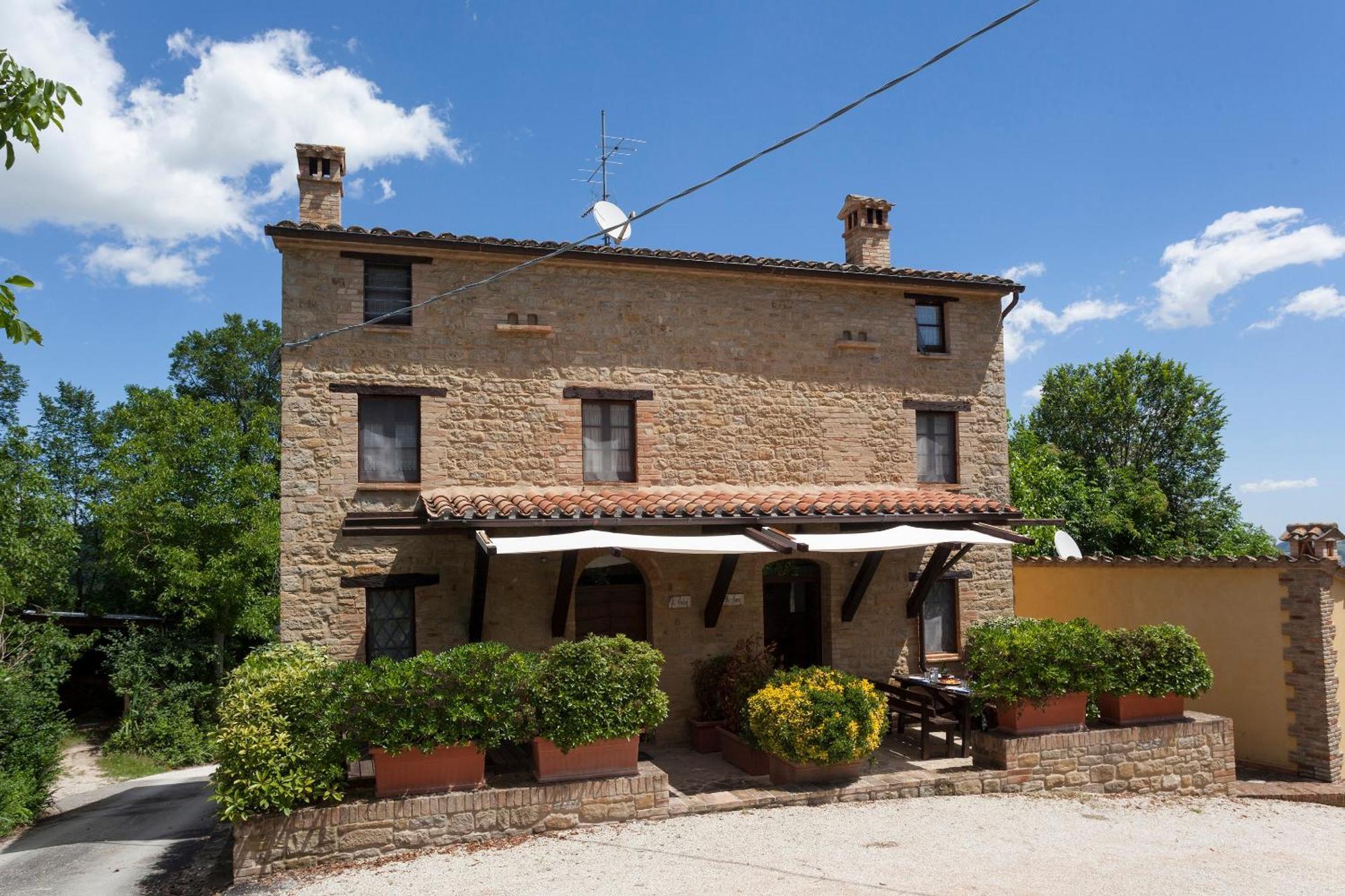 Agriturismo Tre Querce Penna San Giovanni Εξωτερικό φωτογραφία