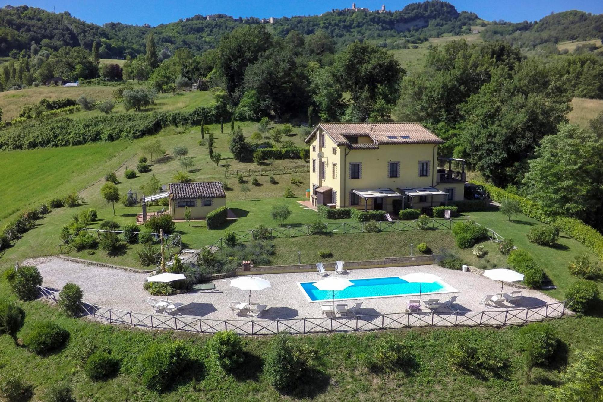 Agriturismo Tre Querce Penna San Giovanni Εξωτερικό φωτογραφία