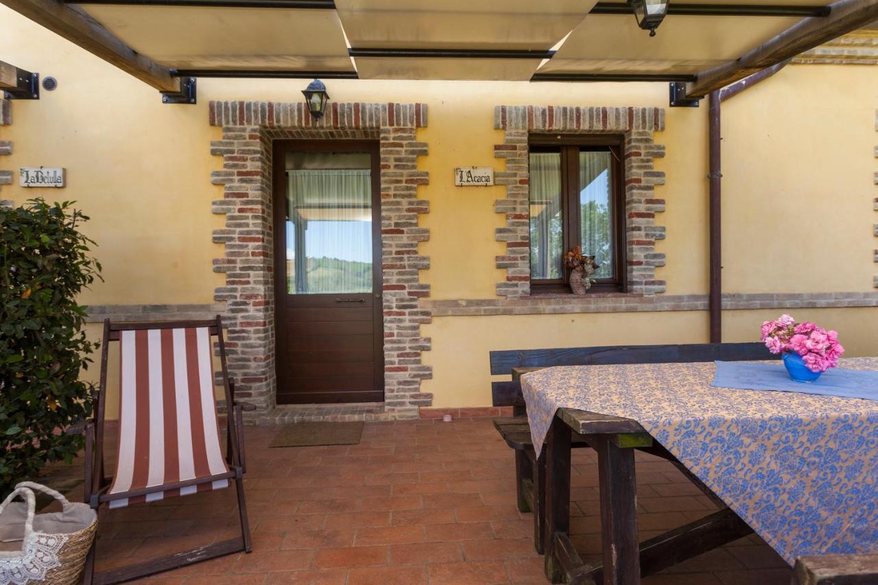 Agriturismo Tre Querce Penna San Giovanni Εξωτερικό φωτογραφία